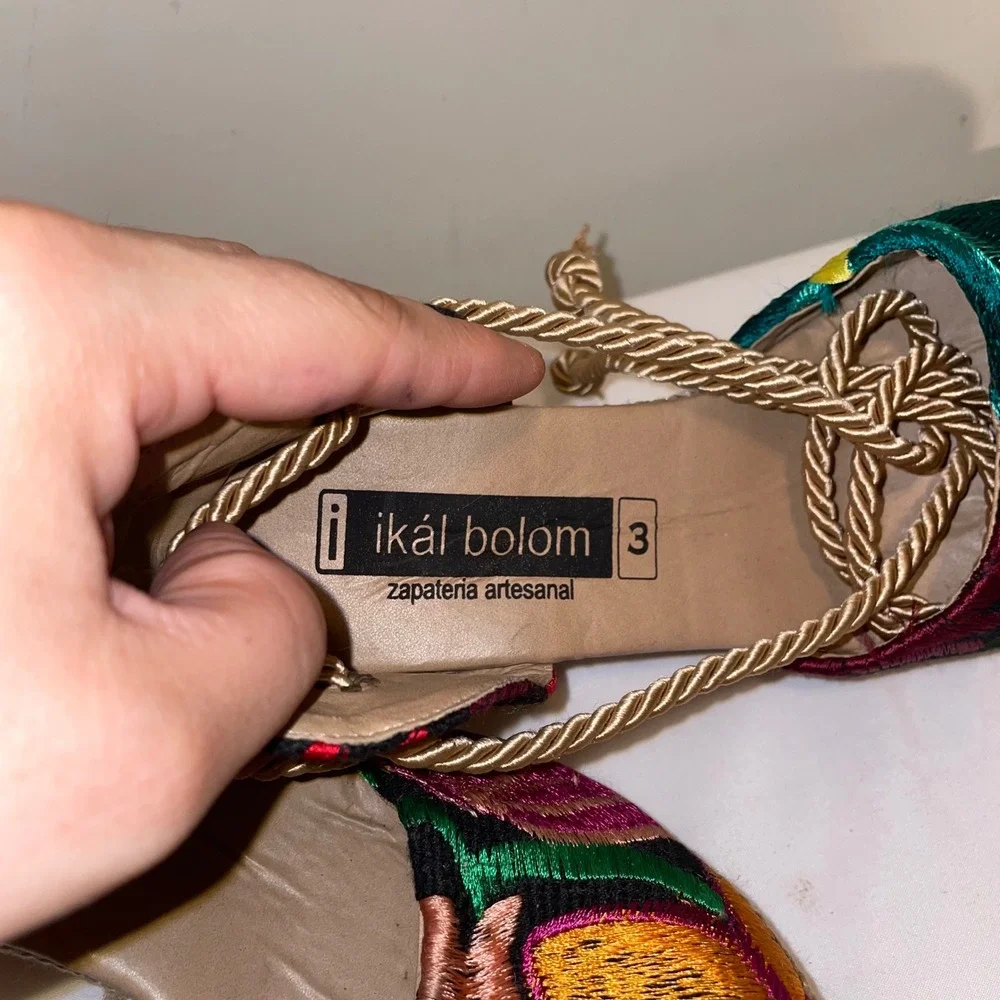 Ikal Bolom Floral Embroidered Wedge Espadrilles Rope Lace Up Sandals Size 3